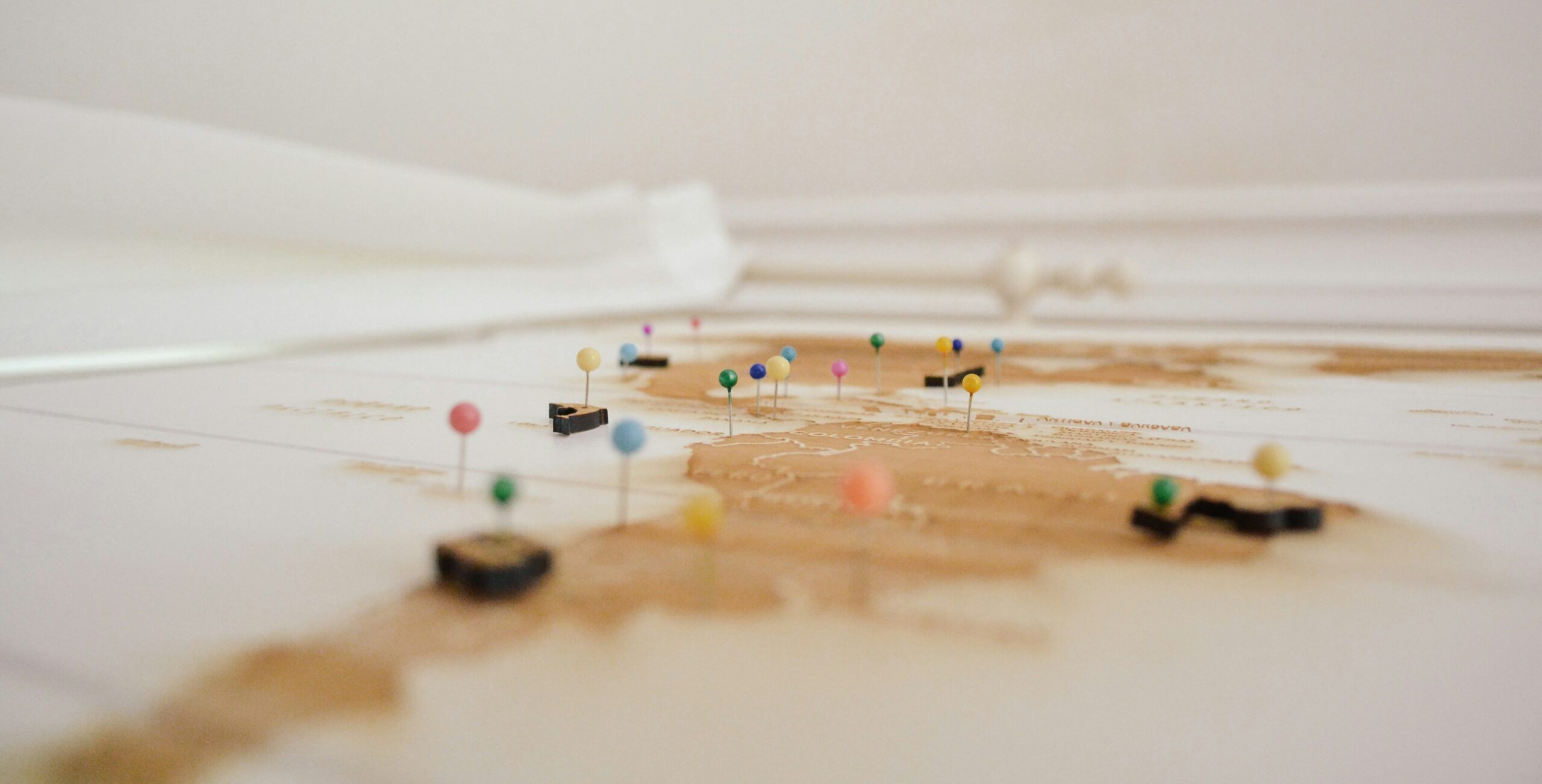 Logistics network effects connecting businesses, carriers, and platforms for growth